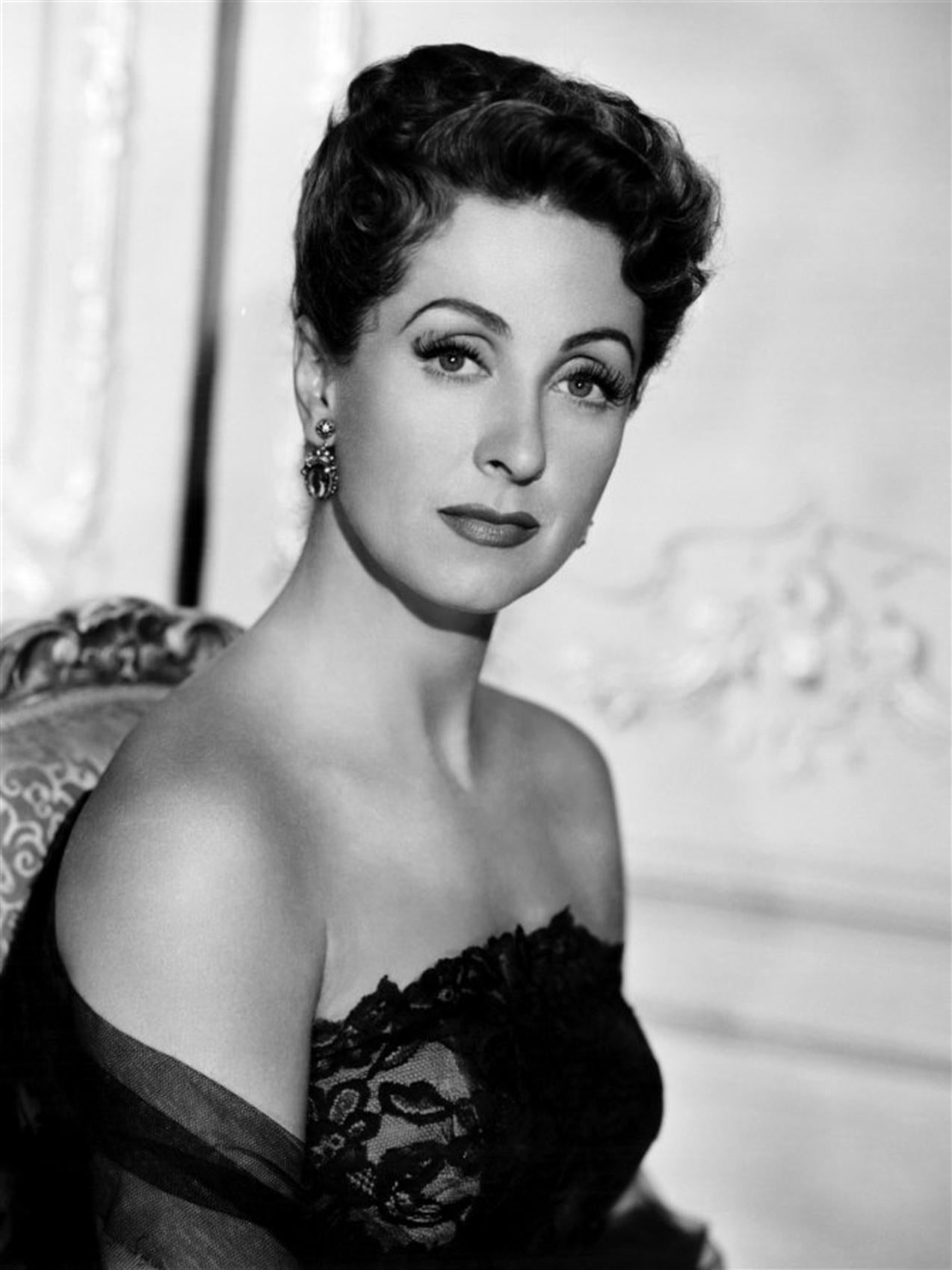 Tee-shirt homme — Danielle Darrieux